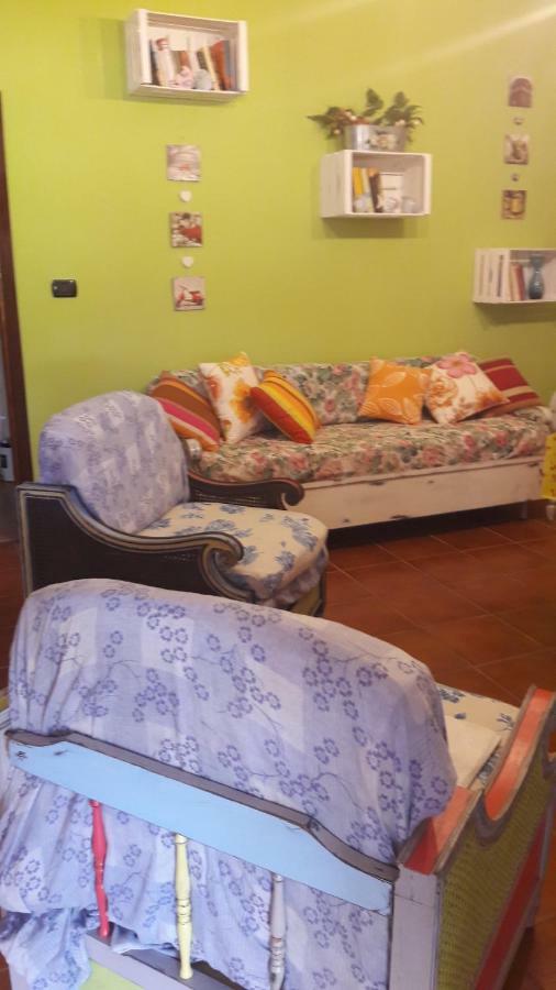 Casa Marina Lu Tuvaraggiu Casa Vacanze Sorso Bagian luar foto