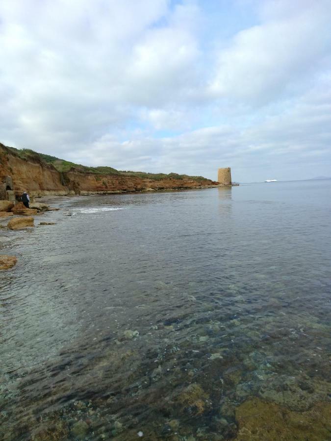 Casa Marina Lu Tuvaraggiu Casa Vacanze Sorso Bagian luar foto